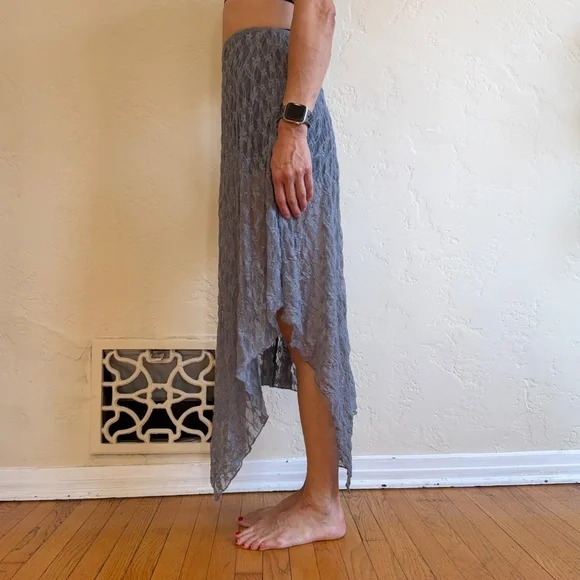 NWOT Zara Lace Asymmetric Grey Skirt - S - Picture 3 of 5